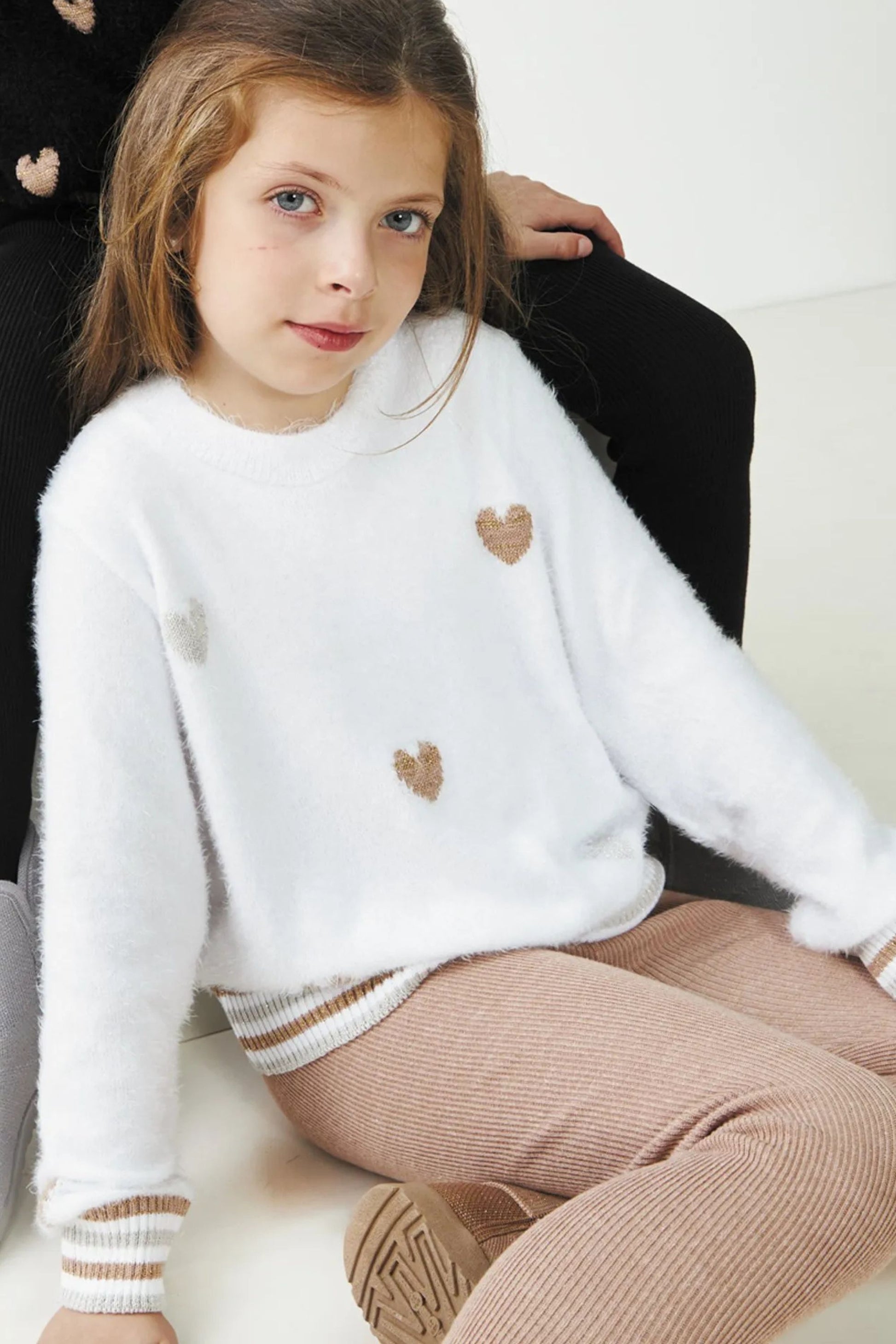 Blusão em Tricô Felpudo Infantil Estampa Corações