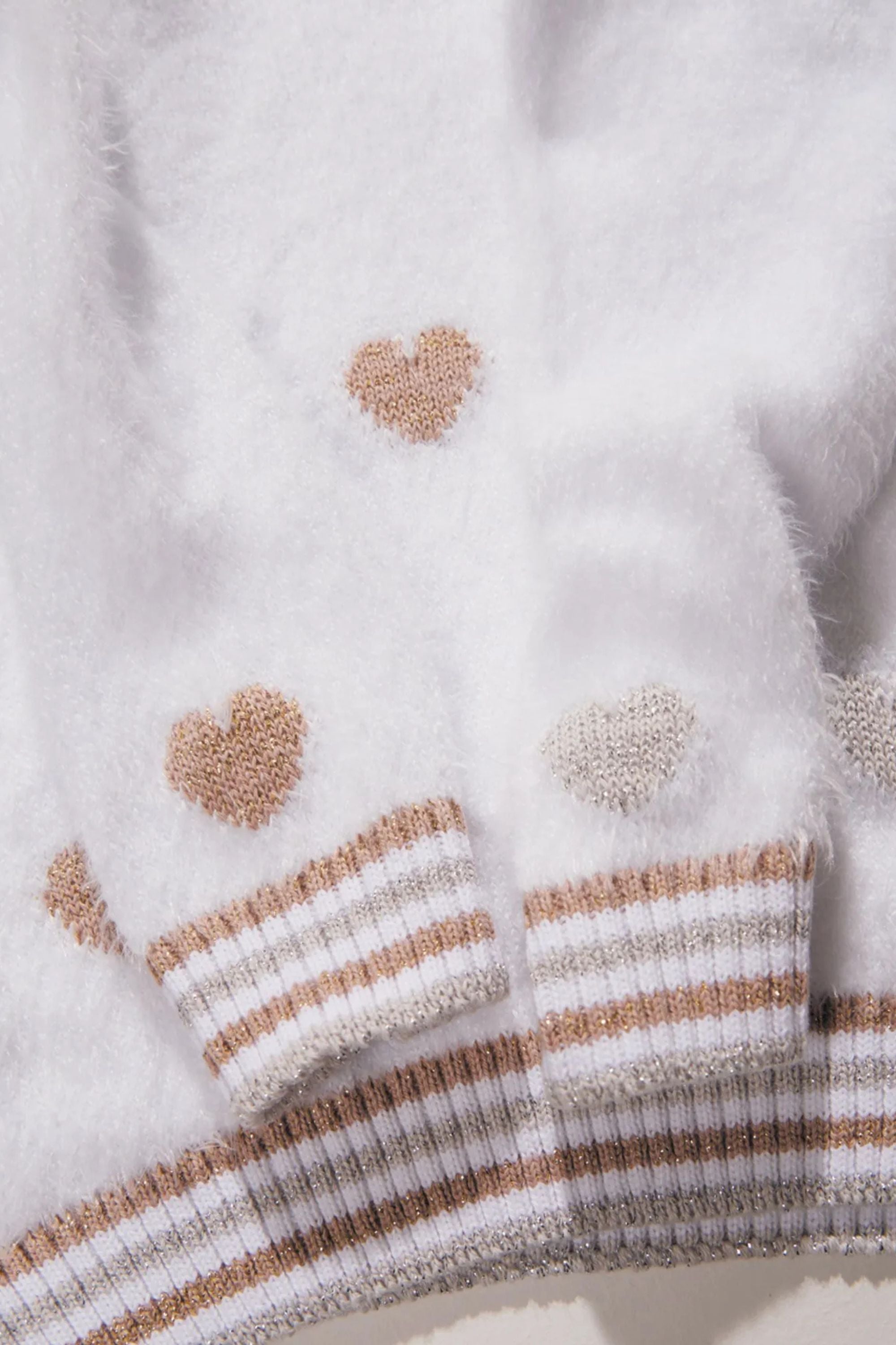 Blusão em Tricô Felpudo Infantil Estampa Corações